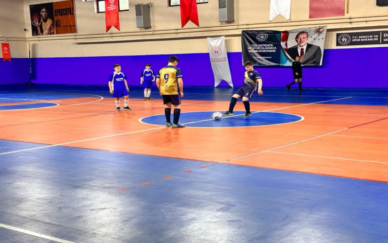 Çal okul sporları futsal ilçe birinciliği yıldız erkekler müsabakaları sona erdi.