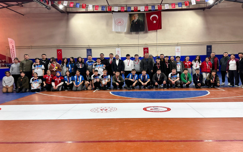 çal okul sporları floor curling küçükler ilçe birinciliği yarışmaları sona erdi